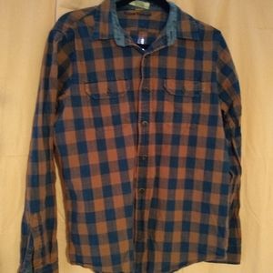 Long Sleeve Plaid Button Up Shirt